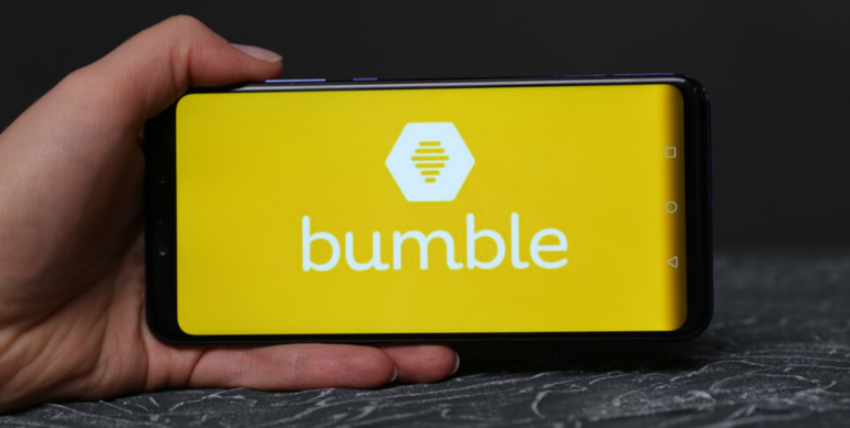 Creating an Irresistible Bumble Profile: Best Prompts and Answers for Bumble Questions
